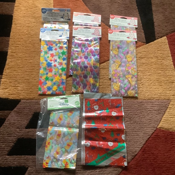 Y2k vintage Wilton party bags with ties 130 count Disney Pooh collection - Picture 2 of 15